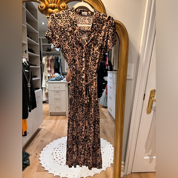 ARITZIA LEOPARD SHIRT DRESS - Picture 3 of 4